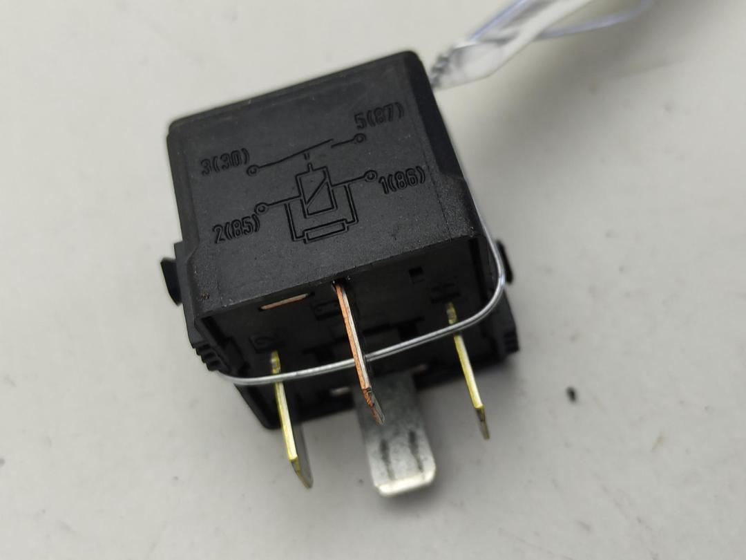 реле (прочие) Mercedes-Benz E-Класс W211/S211 2004, 2.7 л., дизель, АКПП, серый, универсал, 0025421319 - фото №1