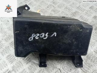 блок предохранителей Mitsubishi Pajero/Montero III 2003, 3.2 л., дизель, АКПП, зелёный, внедорожник 5 дв.