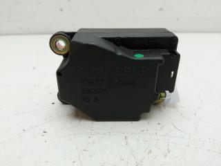 моторчик заслонки печки Volvo V70 2 поколение 2001, 2.4 л., бензин, МКПП, синий, универсал, 230501