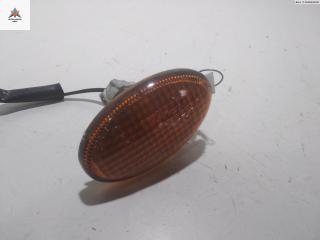 повторитель передний левый Subaru Forester 1 поколение (SF) 1998, 2.0 л., бензин, МКПП, чёрный, внедорожник 5 дв., OEW2155