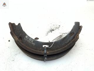 Колодки тормозные задние Mercedes-Benz C-Класс W203/S203/CL203 2001, 2.0 л., бензин, АКПП, чёрный, хетчбэк 3 дв.