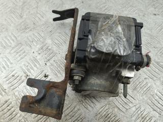 блок ABS Nissan Note E11 2006, 1.4 л., бензин, МКПП, синий, минивэн, 47660-9U100