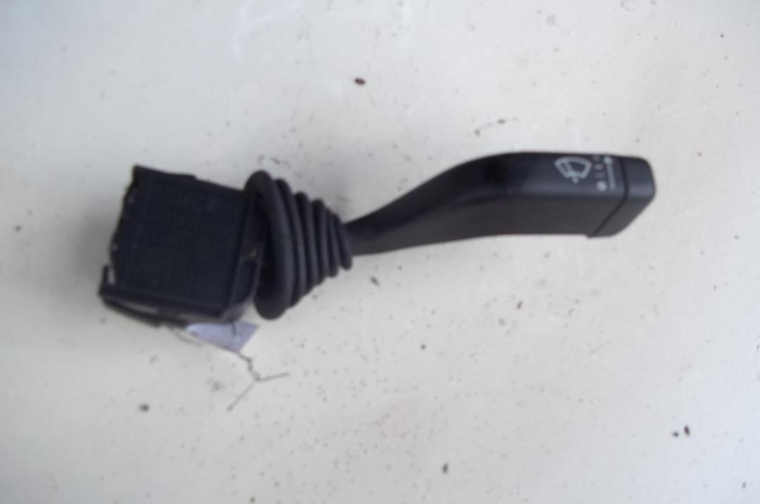 переключатель дворников Opel Omega B 2003, 2.2 л., бензин, АКПП, чёрный, седан, 92115275