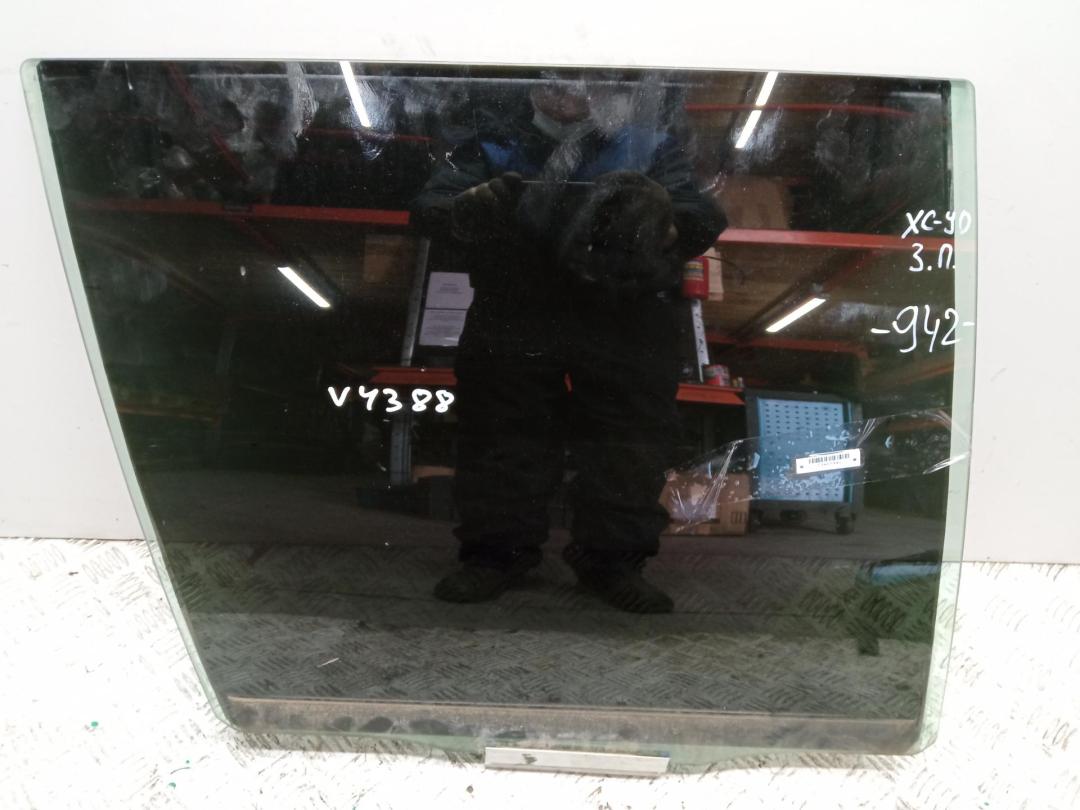 стекло двери задней правой Volvo XC90 2003, 2.4 л., дизель, АКПП, серый, внедорожник 5 дв.