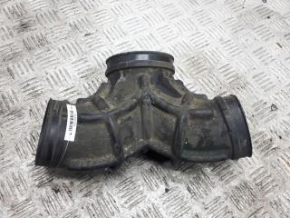 гофра инжектора Volkswagen Touareg 1 поколение 2003, 4.2 л., бензин, АКПП, внедорожник 5 дв., 7L6129623A