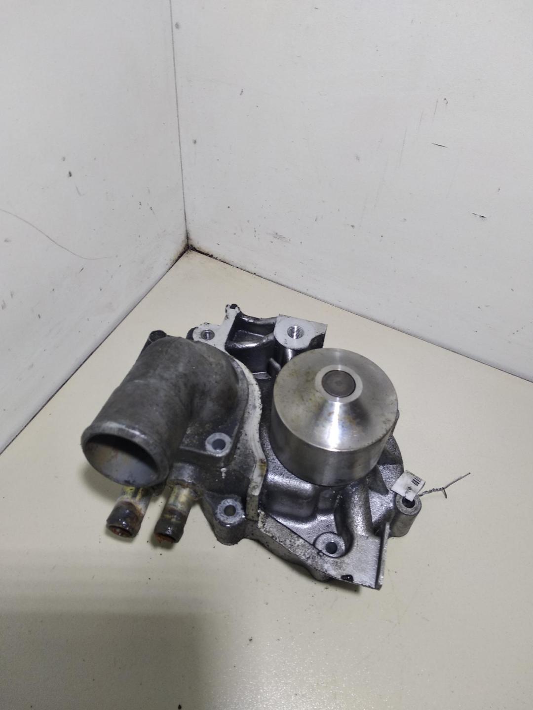 насос антифриза дополнительный Subaru Impreza 2002, 2.0 л., бензин, МКПП, синий, седан