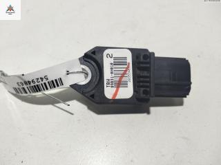 датчик AirBag Peugeot 107 1 поколение 2005, 1.0 л., бензин, МКПП, чёрный, хетчбэк 3 дв., 89831