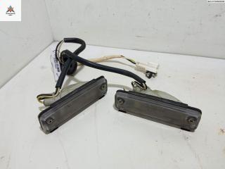 подсветка номера Subaru Legacy 3 поколение 2000, 2.0 л., бензин, МКПП, красный, седан