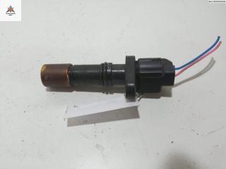 датчик коленвала Toyota Aygo 1 поколение 2007, 1.0 л., бензин, МКПП, синий, хетчбэк 5 дв.