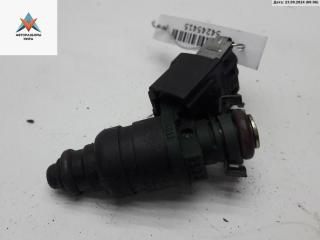 форсунка Volkswagen Golf 4 поколение 1998, 1.6 л., бензин, АКПП, серый, хетчбэк 3 дв., 037906031AA