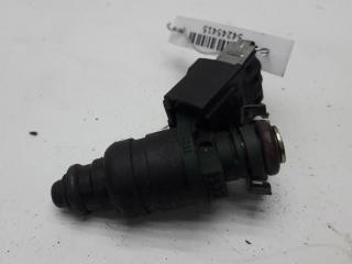 форсунка Volkswagen Golf 4 поколение 1998, 1.6 л., бензин, АКПП, серый, хетчбэк 3 дв., 037906031AA