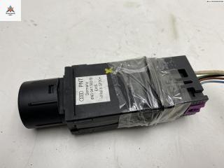 кнопка обогрева заднего стекла Audi TT 8N 2000, 1.8 л., Ti, бензин, МКПП, серый, купе, 8N0941503B