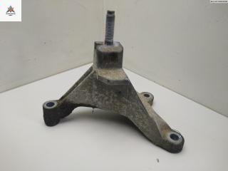 кронштейн КПП Ford Focus 1 поколение 2000, 1.8 л., дизель, МКПП, чёрный, универсал, 98AB7M125AF