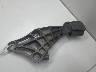 кронштейн двигателя Opel Calibra 1990, 2.0 л., бензин, МКПП, красный, купе, 90342636