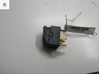 кнопка стеклоподъемника переднего правого Audi A4 B5 [рестайлинг] 1998, 1.8 л., бензин, МКПП, красный, седан, 4D0959855