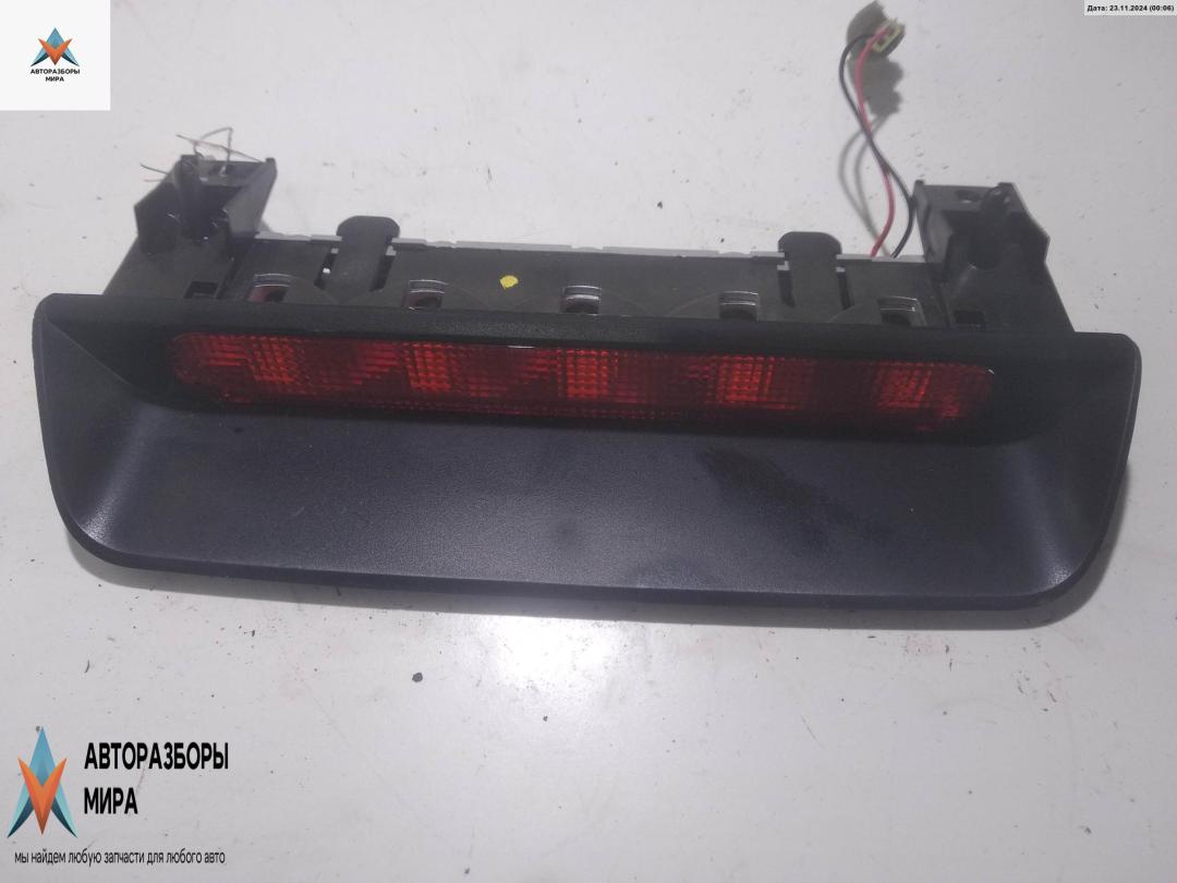 стоп-сигнал Daewoo Tacuma 1 поколение 2003, 1.6 л., бензин, МКПП, синий, минивэн - фото №1