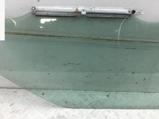 стекло двери передней правой Suzuki Swift 3 поколение 2008, 1.3 л., бензин, МКПП, красный, хетчбэк 3 дв., 84531-62K00