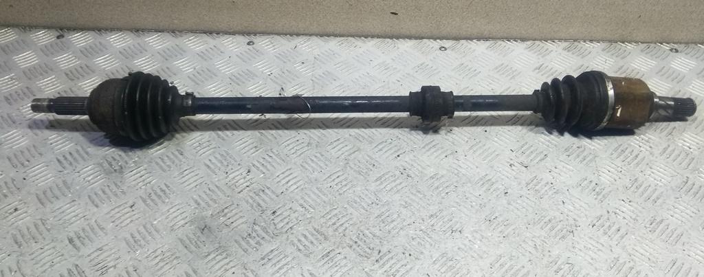 полуось передняя правая (приводной вал, ШРУС) Nissan Micra K12 2004, 1.2 л., бензин, МКПП, синий, хетчбэк 3 дв., 39100-AY10A