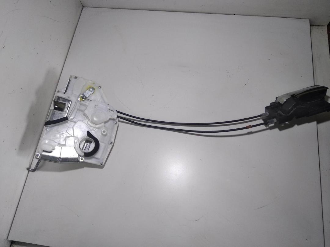 замок двери передней правой Suzuki SX4 2013, 1.6 л., бензин, МКПП, серый, внедорожник 5 дв., 82201-79J12