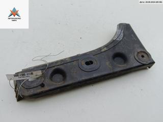 кронштейн переднего бампера Audi A6 4B/C5 1998, 2.4 л., бензин, МКПП, чёрный, универсал, 4B0807283B