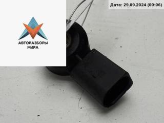 датчик детонации Volkswagen Golf 5 поколение 2005, 1.6 л., бензин, МКПП, чёрный, хетчбэк 5 дв.