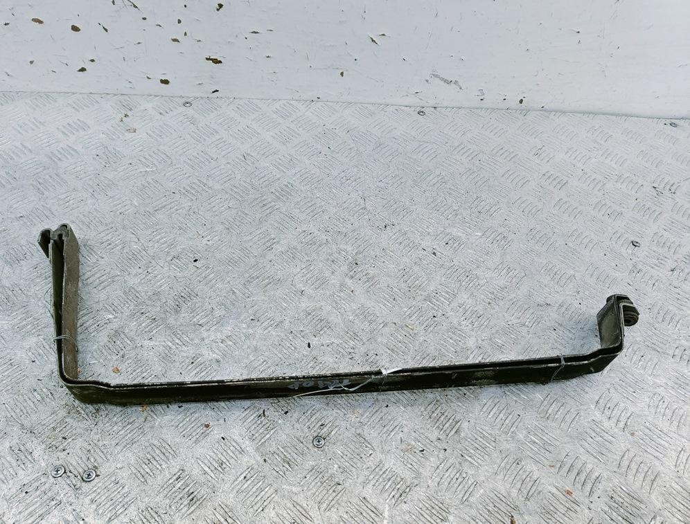 крепление бака топливного BMW 7 серия E65/E66/E67 2002, 4.4 л., бензин, АКПП, чёрный, седан - фото №1