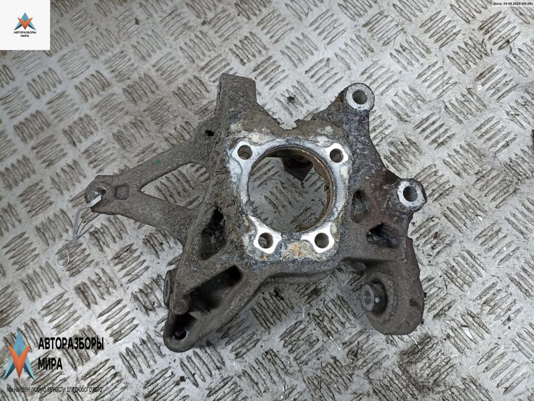 Кулак (корпус ступицы) задний левый Opel Vectra C 2002, 2.2 л., бензин, АКПП, синий, седан - фото №1