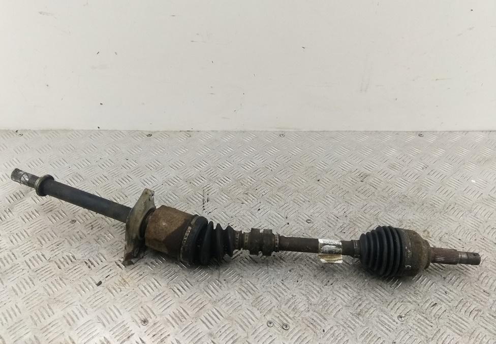 полуось передняя правая (приводной вал, ШРУС) Nissan Qashqai J10 2009, 1.5 л., дизель, МКПП, чёрный, внедорожник 5 дв.