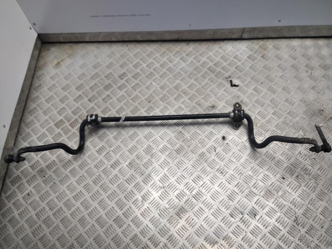 стабилизатор подвески передний Nissan Micra 5 поколение K14 2017, 1.5 л., дизель, МКПП, синий, хетчбэк 5 дв. - фото №1