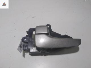 ручка внутренняя задняя левая Mitsubishi Grandis 1 поколение 2004, 2.4 л., бензин, АКПП, красный, минивэн