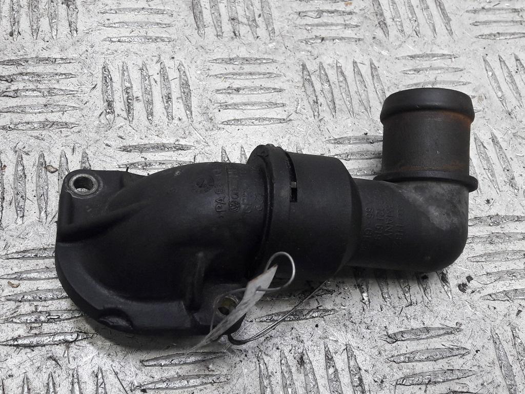 корпус термостата Volkswagen Golf-3 1995, 1.8 л., бензин, МКПП, синий, универсал, 037121629