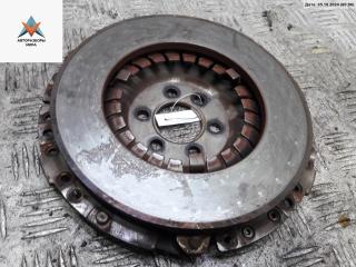 корзина сцепления Volkswagen Golf 4 поколение 1999, 1.4 л., бензин, МКПП, зелёный, хетчбэк 5 дв., 032141025F