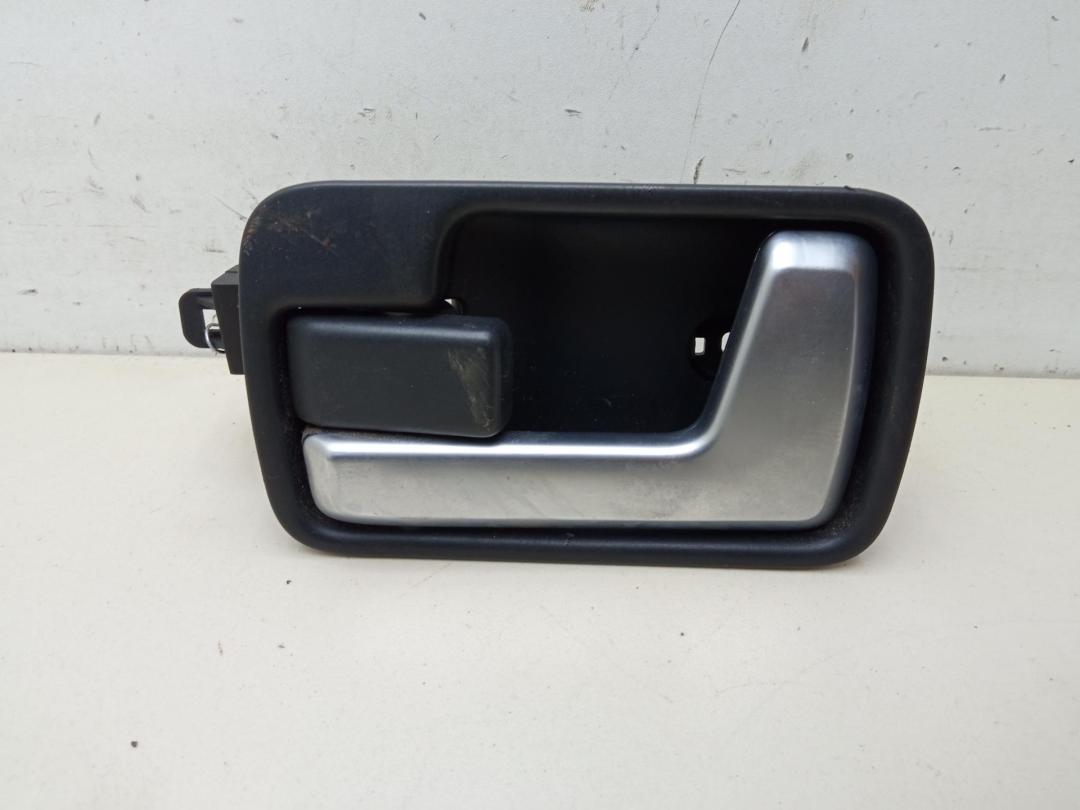 ручка внутренняя передняя левая Land Rover Discovery 2004, 2.7 л., дизель, АКПП, зелёный, внедорожник 5 дв.