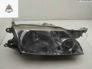 фара правая Mazda Premacy CP [рестайлинг] 2003, 2.0 л., дизель, МКПП, чёрный, минивэн, CB81-51-0K0A