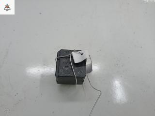 реле (прочие) Opel Zafira 2 поколение (B) 2005, 2.2 л., бензин, МКПП, синий, минивэн, 13171831