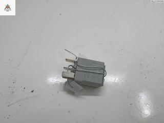 реле (прочие) Opel Zafira 2 поколение (B) 2005, 2.2 л., бензин, МКПП, синий, минивэн, 13100504