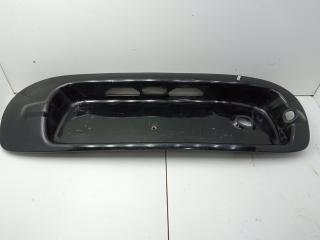 накладка подсветки номера Hyundai Santa Fe 1 поколение (SM) 2002, 2.0 л., дизель, МКПП, чёрный, внедорожник 5 дв., 8737126010