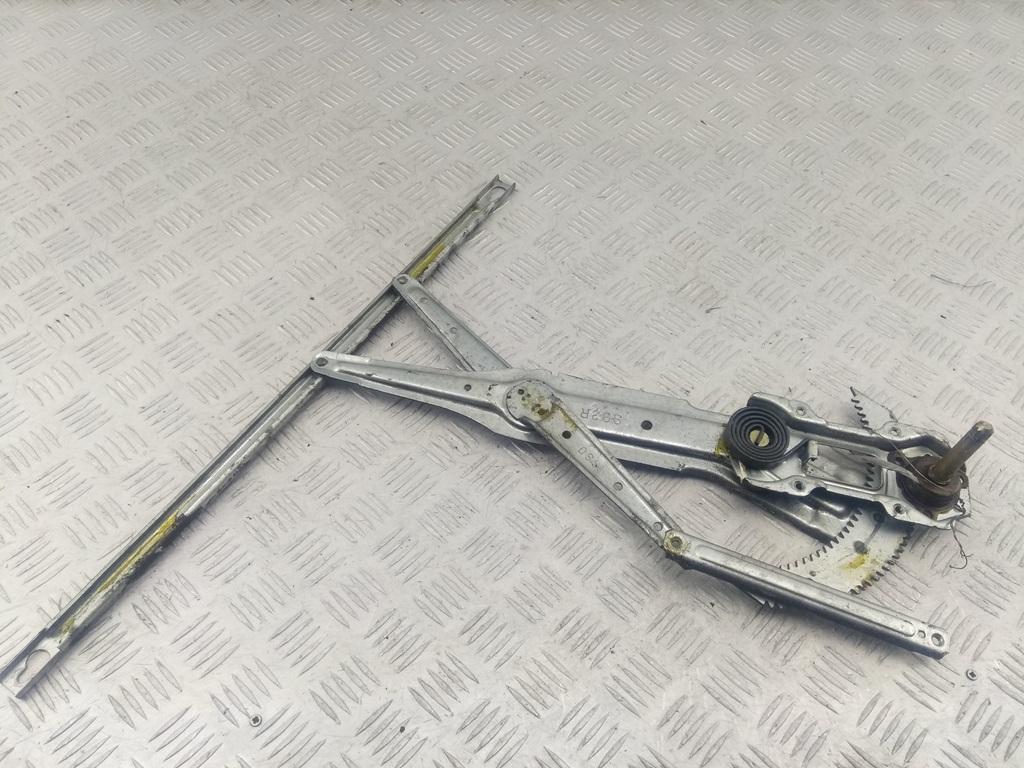 стеклоподъемник передний правый Honda Civic 1997, 1.4 л., бензин, МКПП, синий, хетчбэк 3 дв.