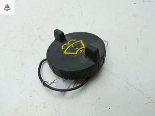 крышка бачка омывателя Mazda Tribute 1 поколение 2003, 2.0 л., бензин, МКПП, серый, внедорожник 5 дв., 93BG17632BC