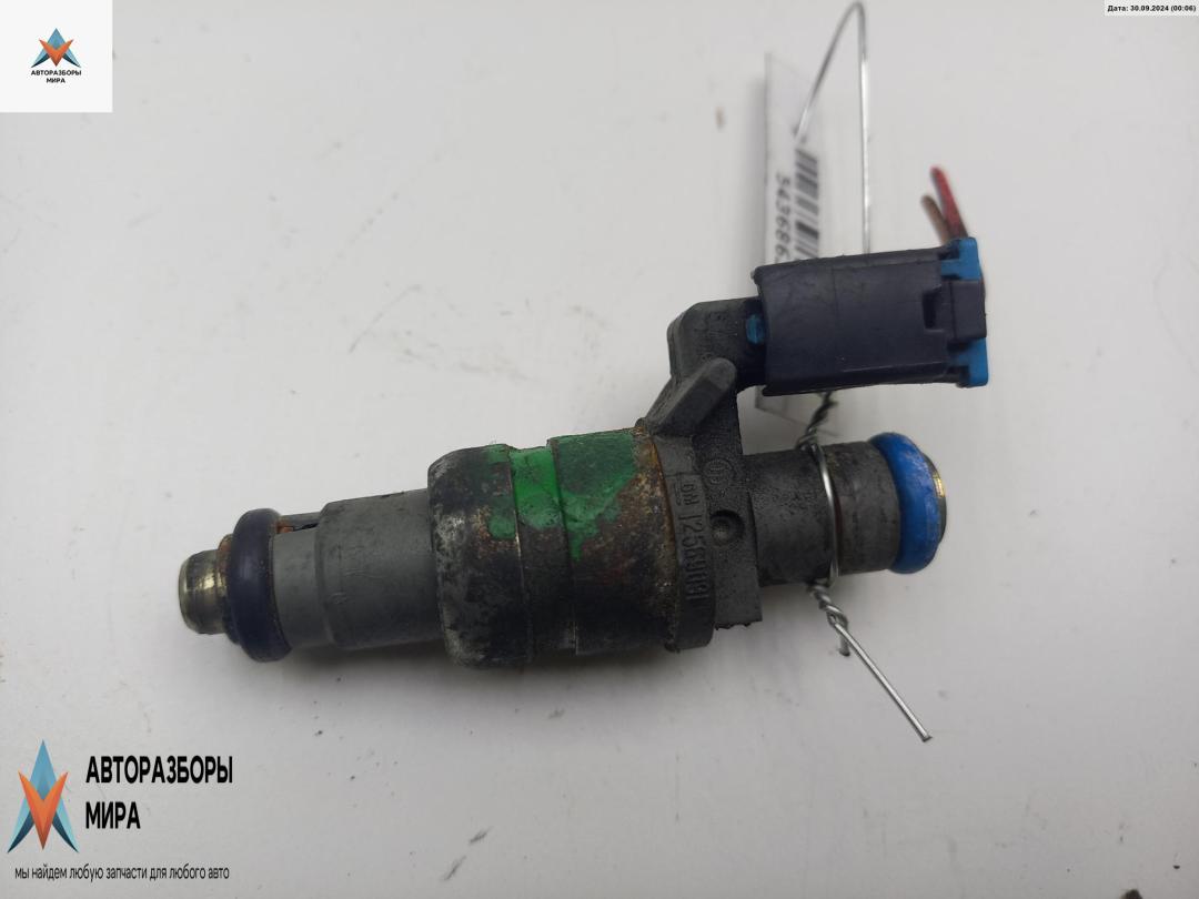 форсунка Opel Zafira 1 поколение (A) 2002, 2.2 л., бензин, МКПП, серый, минивэн, 12569091 - фото №1