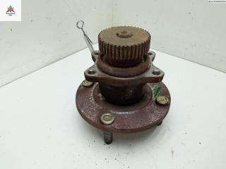 ступица задняя левая Mitsubishi Galant 7 поколение 1995, 1.8 л., бензин, МКПП, зелёный, седан