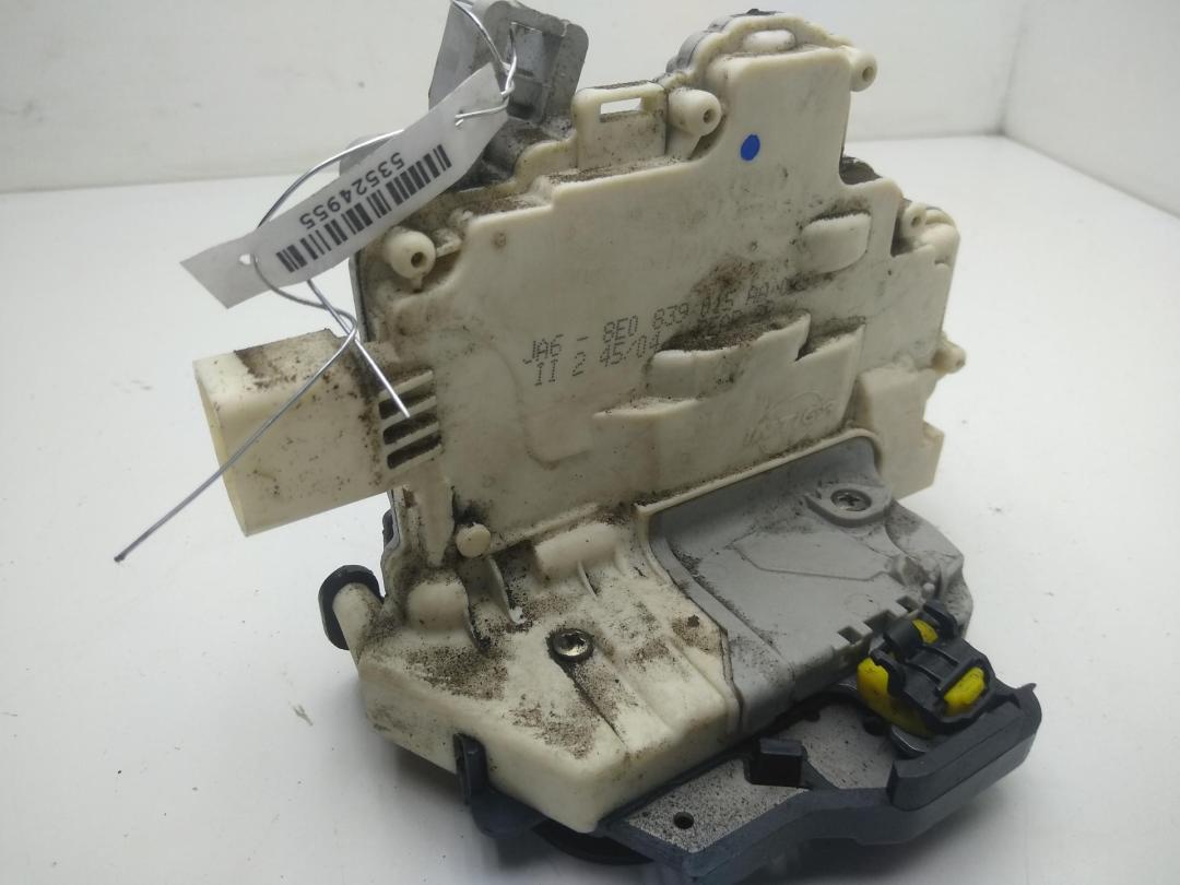 замок двери задней левой Audi A4 B7 2005, 2.0 л., дизель, МКПП, серый, седан, 8E0839015AA