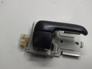 ручка внутренняя передняя правая Mazda 323 BA 1994, 1.5 л., бензин, МКПП, красный, хетчбэк 5 дв.