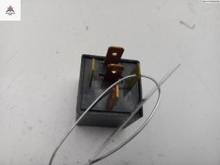 реле (прочие) Opel Karl 1 поколение 2016, 1.0 л., бензин, МКПП, синий, хетчбэк 5 дв.