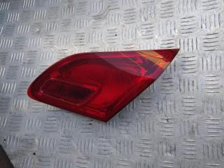 фонарь крышки багажника правый Opel Astra J 2011, 1.6 л., бензин, МКПП, чёрный, хетчбэк 5 дв.