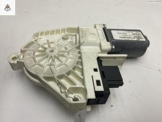 моторчик стеклоподъемника передний правый Audi A6 4F/C6 2006, 2.7 л., дизель, АКПП, чёрный, универсал, 4F0959802D