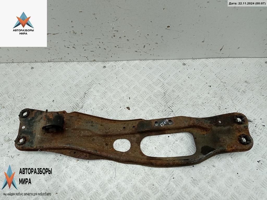 подрамник передний Mazda Xedos 6 1 поколение 1996, 2.0 л., бензин, МКПП, красный, седан - фото №1