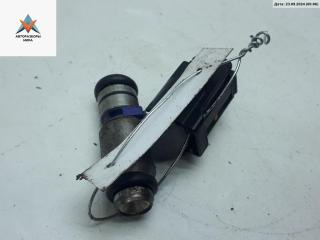 форсунка Volkswagen Golf 4 поколение 2003, 1.6 л., бензин, МКПП, чёрный, хетчбэк 5 дв., 036031T