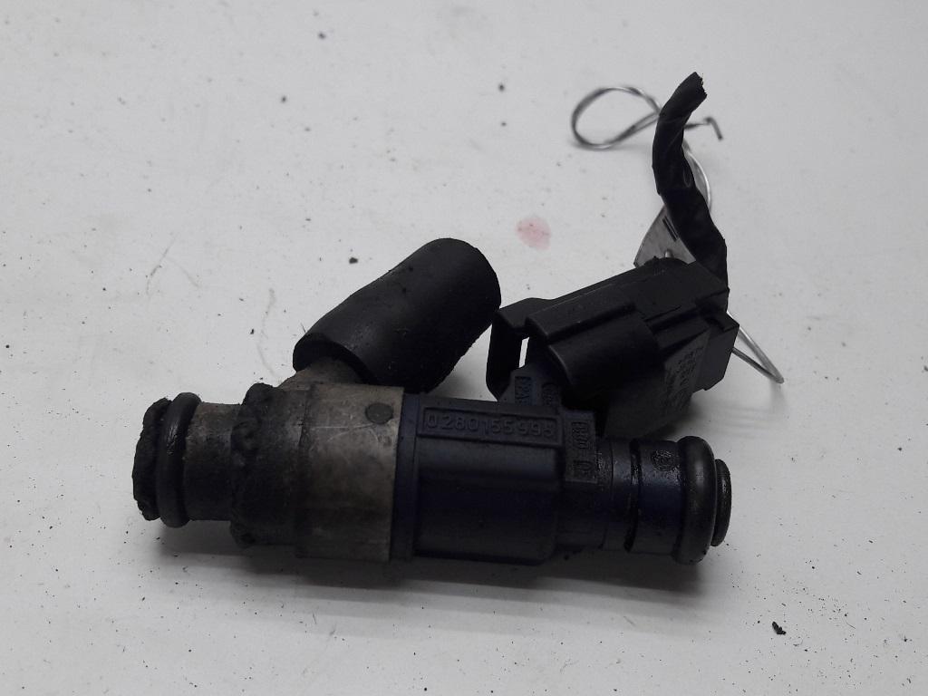 форсунка Volkswagen Bora 2001, 2.0 л., бензин, МКПП, серый, универсал, 06A906031AC