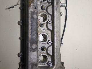 клапанная крышка Toyota Avensis 2 поколение (T250) 2003, 1.8 л., бензин